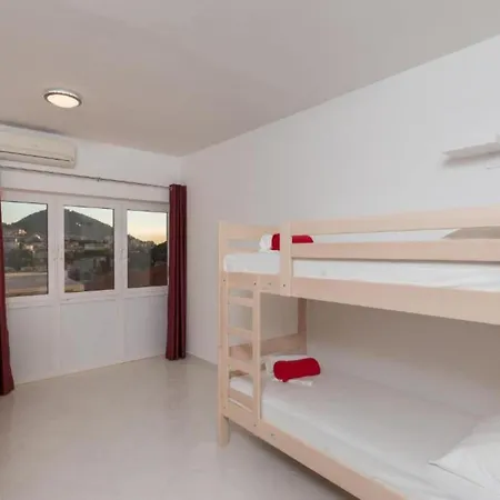 Free Bird - Bed In Four Bed Mixed 3