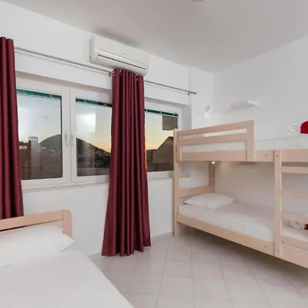 Free Bird - Bed In Four Bed Mixed 3