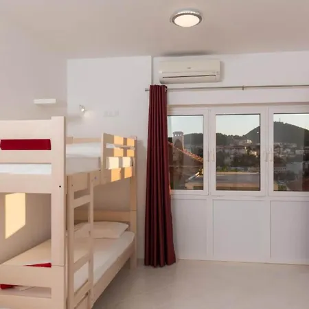 Free Bird - Bed In Four Bed Mixed 3 * Dubrovnik