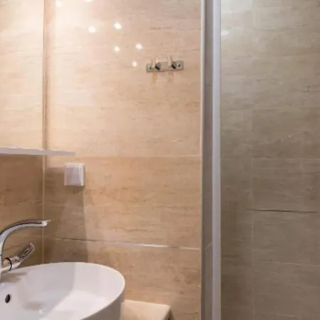 Free Bird - Bed In Four Bed Mixed 3 Holiday home Dubrovnik